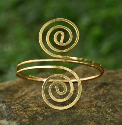 Celtic Spiral Arm Bracelet